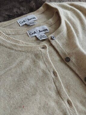 100 percent cashmere off white sweater set